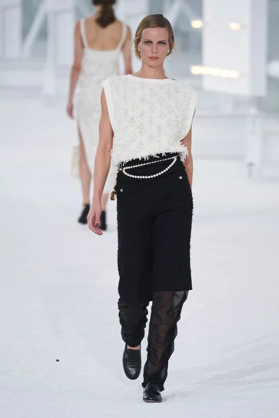 Look 51